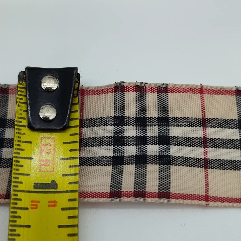 Authentic BURBERRY Plaid Gift Wrapping Ribbon ONE (1) Yard 1” Wide - Picture 3 of 3